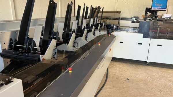2009 Pitney Bowes FPS12 Inserter with Split Drive (SD) and Sheet Feeder - Image 20