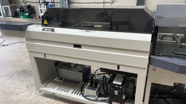 Refurbished 2014 Pitney Bowes DI2000 Inserting System (aka BlueCrest Rival) - 2 Station Chassis, 10x13 Front Table, Turnover Module - Image 2