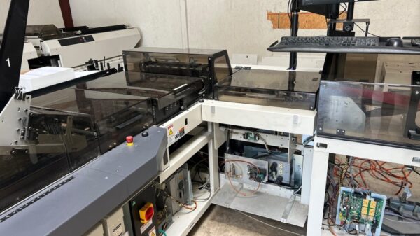 Refurbished 2014 Pitney Bowes DI2000 Inserting System (aka BlueCrest Rival) - 2 Station Chassis, 10x13 Front Table, Turnover Module - Image 3