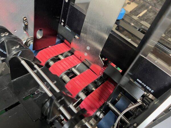 Refurbished 2014 Pitney Bowes DI2000 Inserting System (aka BlueCrest Rival) - 2 Station Chassis, 10x13 Front Table, Turnover Module - Image 8