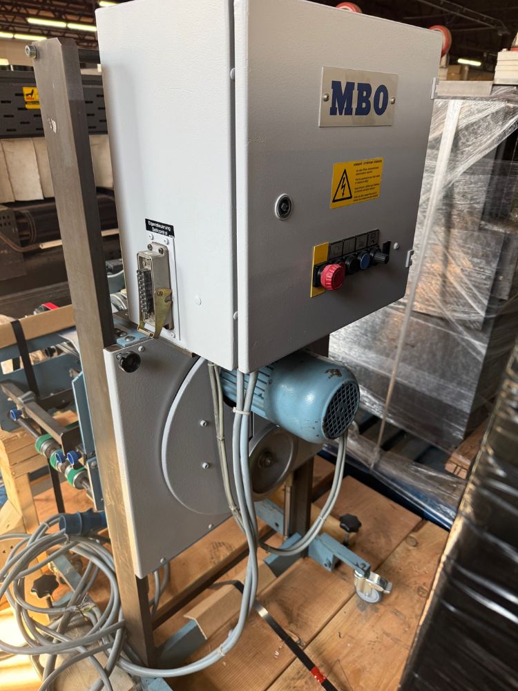 MBO Z2 Knife Folder Serial # G6666 - For Sale