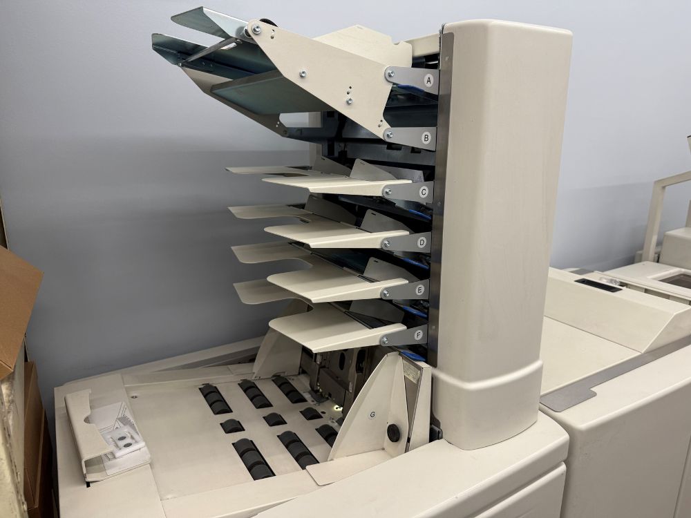 Used Pitney Bowes Relay 9000 Inserter for Sale - Image 2